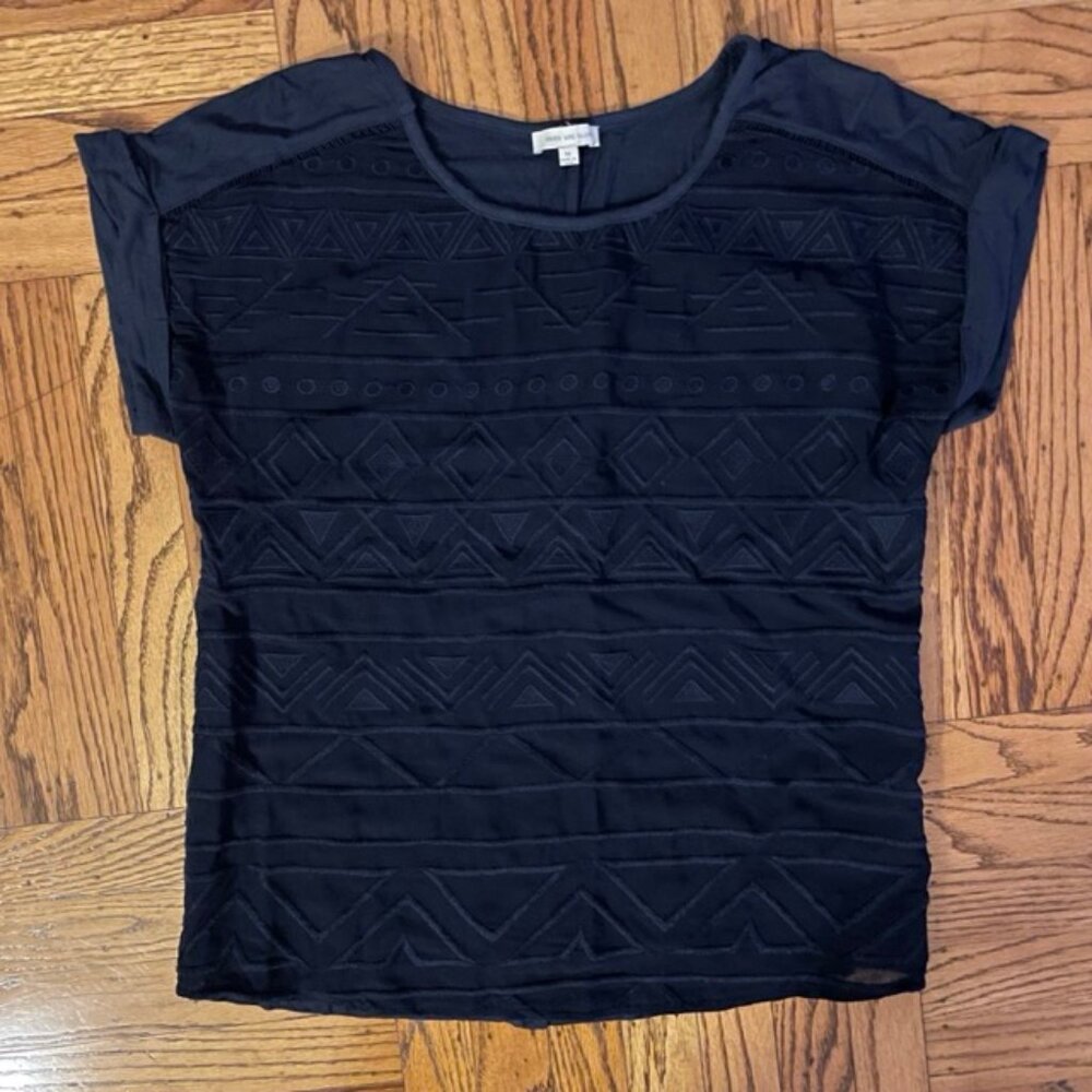 Skies Are Blue layered geometric top, navy, size Medium